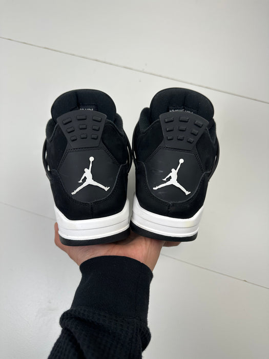 Air Jordan 4 Retro White Thunder (USED) | Vitnage Clothing Store Canada