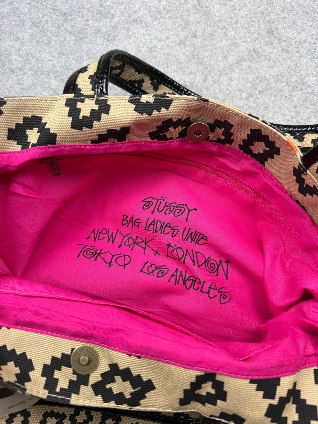 Women's Vintage Stussy Pixelated Leopard Print Tote Bag
