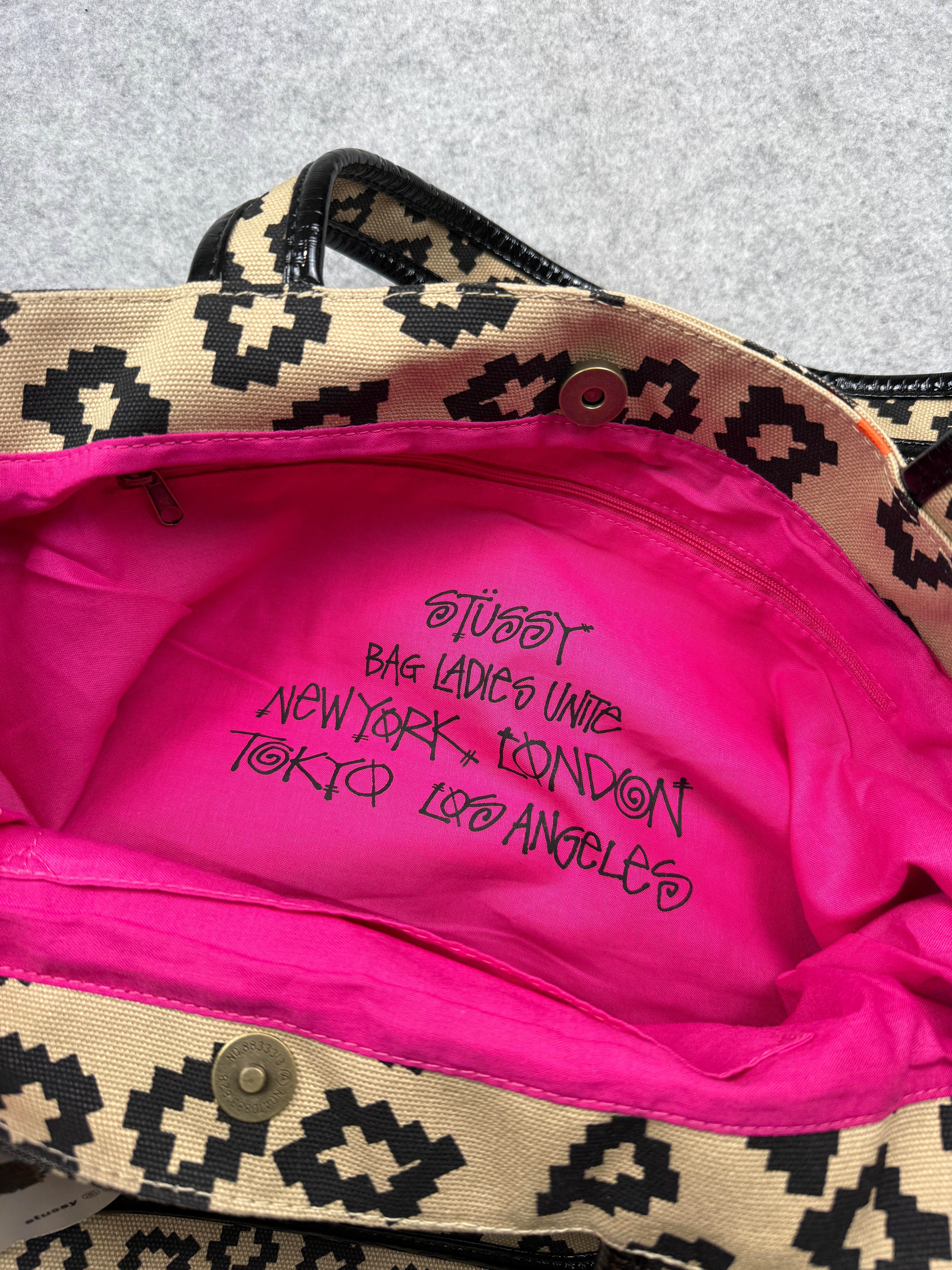 Women's Vintage Stussy Pixelated Leopard Print Tote Bag