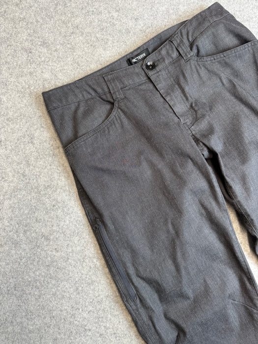Arc'teryx Commuter Pants Grey (USED) | Vitnage Clothing Store Canada