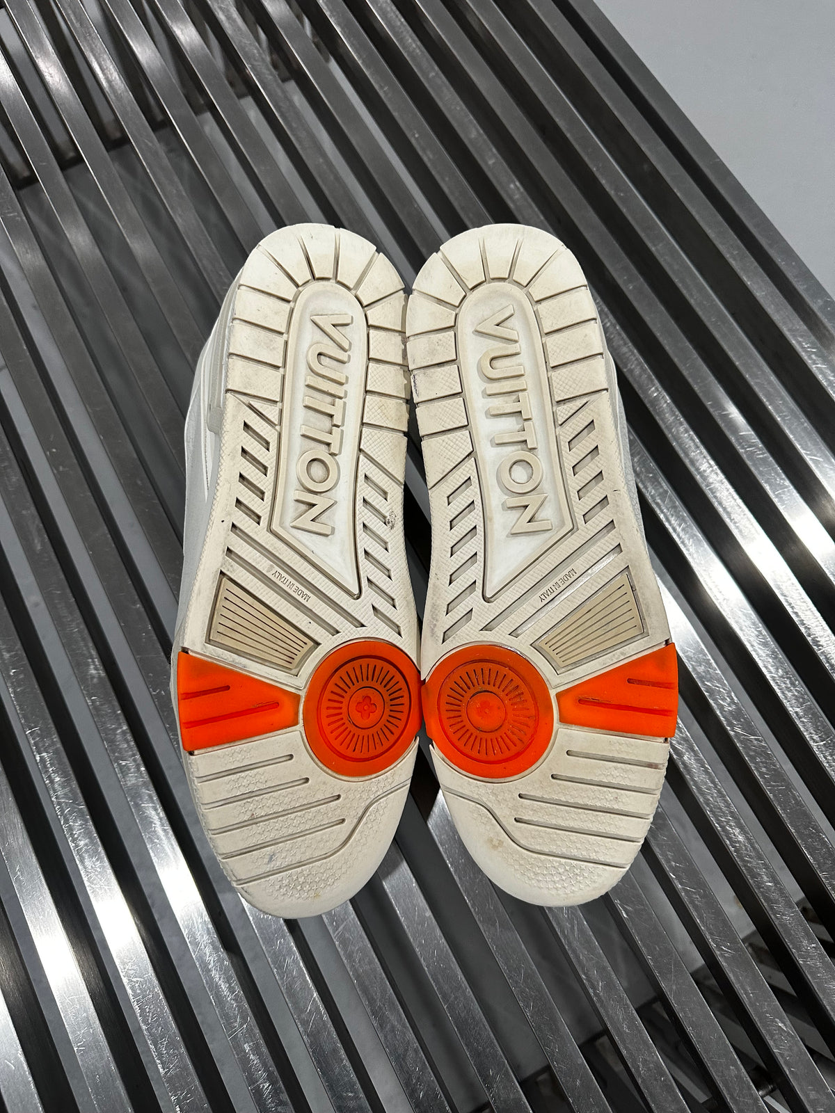 Louis Vuitton Low Trainer #54 Off White (USED NO BOX)