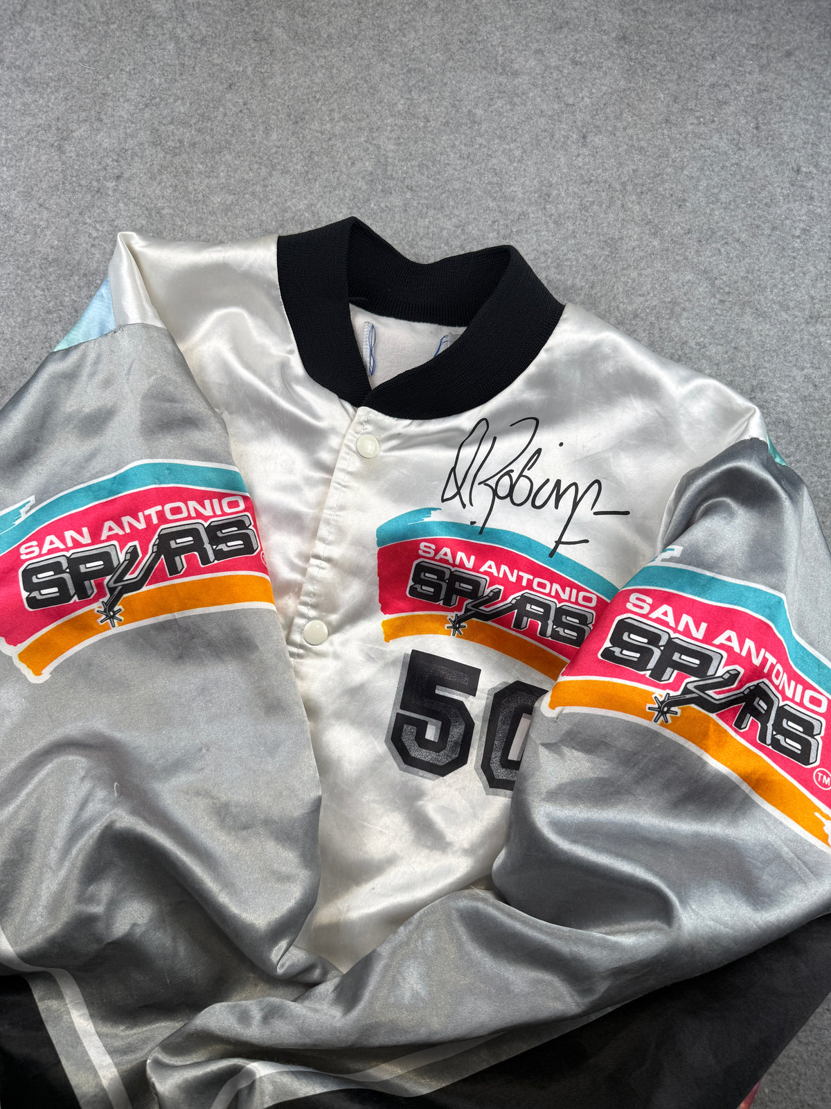 Vintage San Antonio Spurs David Robinson Satin Jacket
