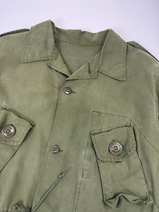 Vintage Military Cargo Trench Coat Green | Vitnage Clothing Store Canada