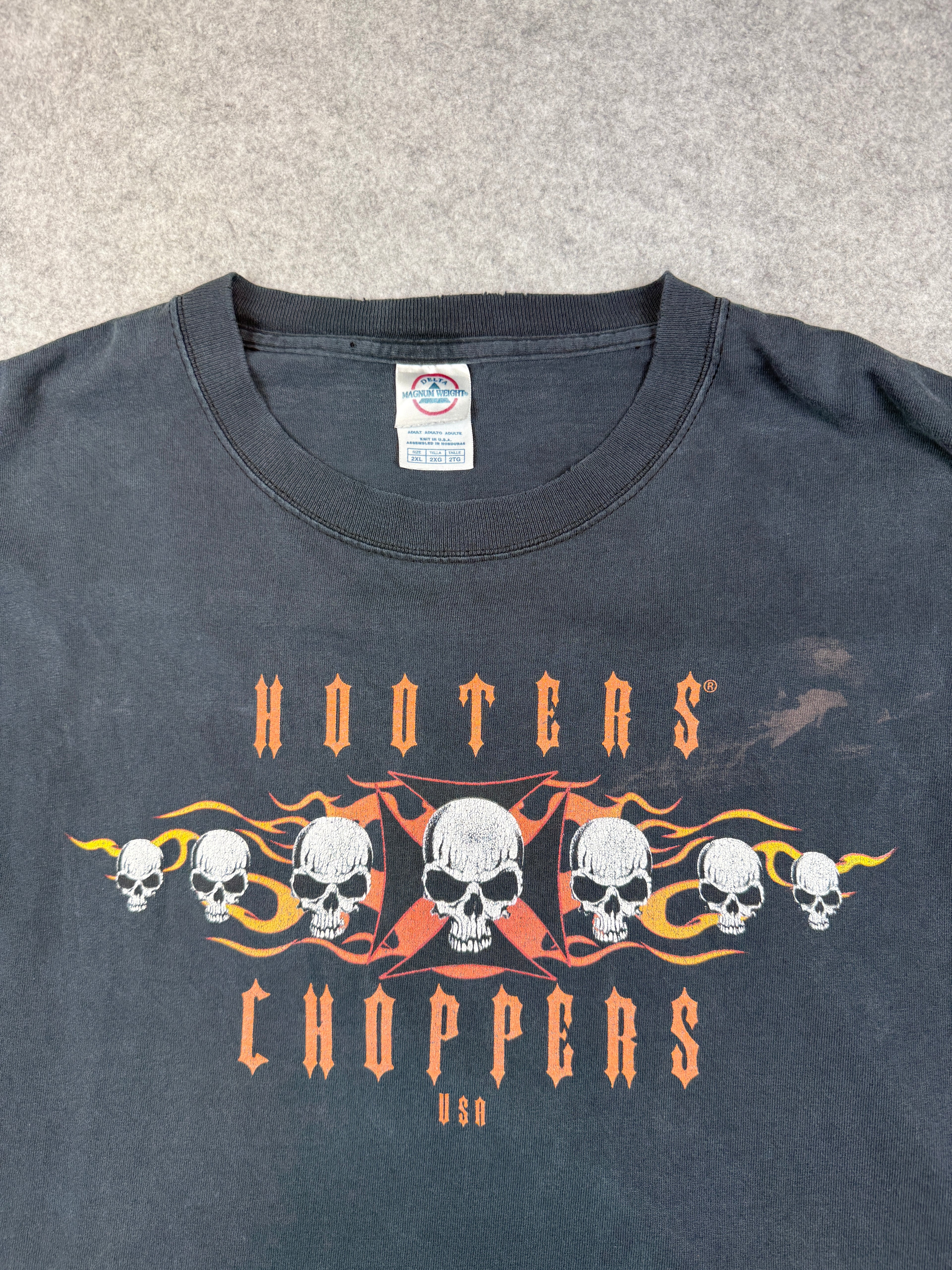 Vintage Hooters Choppers Skulls Tee Black