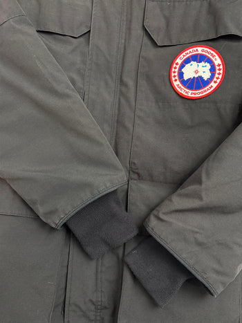 2000’s Canada Goose Expedition Parka Black (USED)