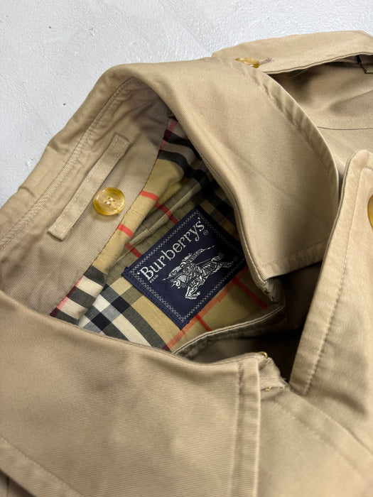 Vintage Women's Burberry Trench Coat Beige | Vitnage Clothing Store Canada