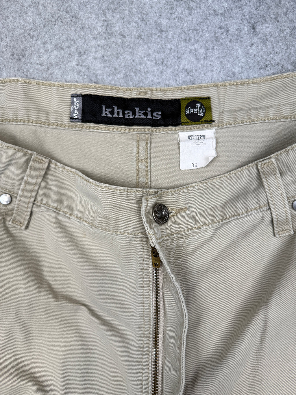 Vintage Levi's Silver Tab Khakis Shorts Beige