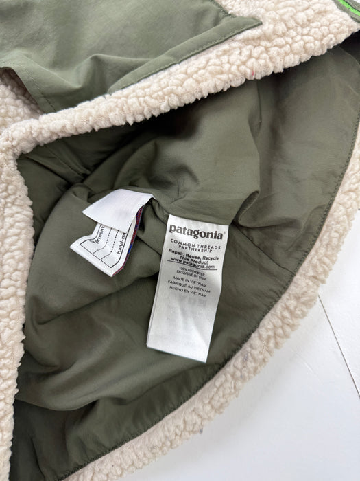 Women's Patagonia Retro-X Fleece Vest Cream/Green | Vitnage Clothing Store Canada