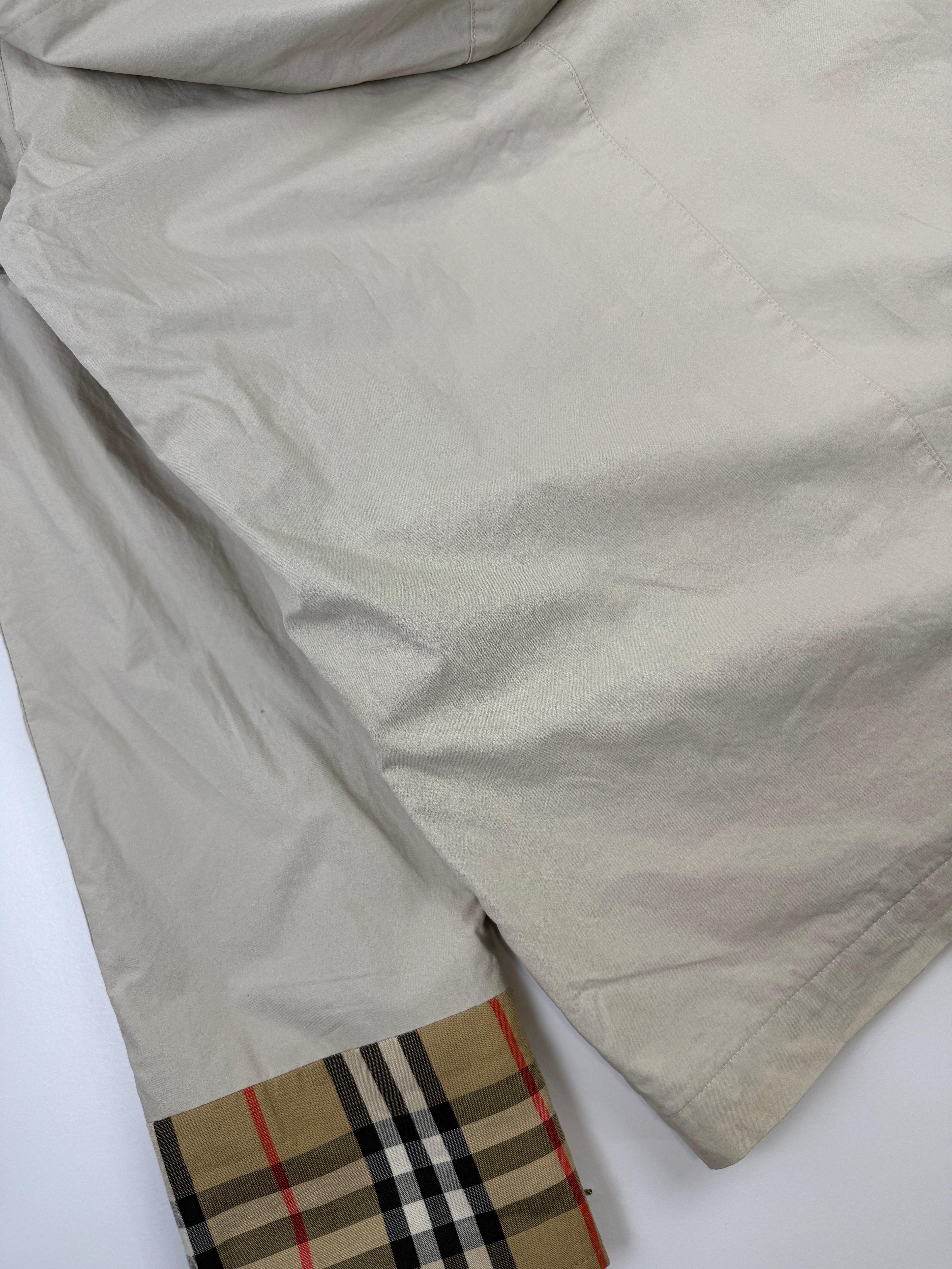 Vintage Burberry Checkered Hooded Light Jacket Beige