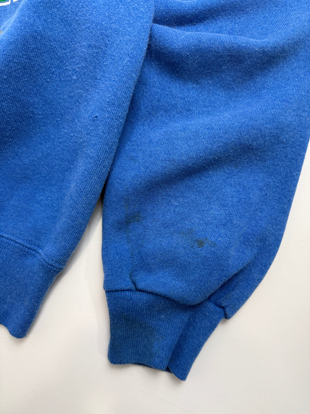 Vintage 1990's Minnesota Timberwolves Sweatshirt Blue