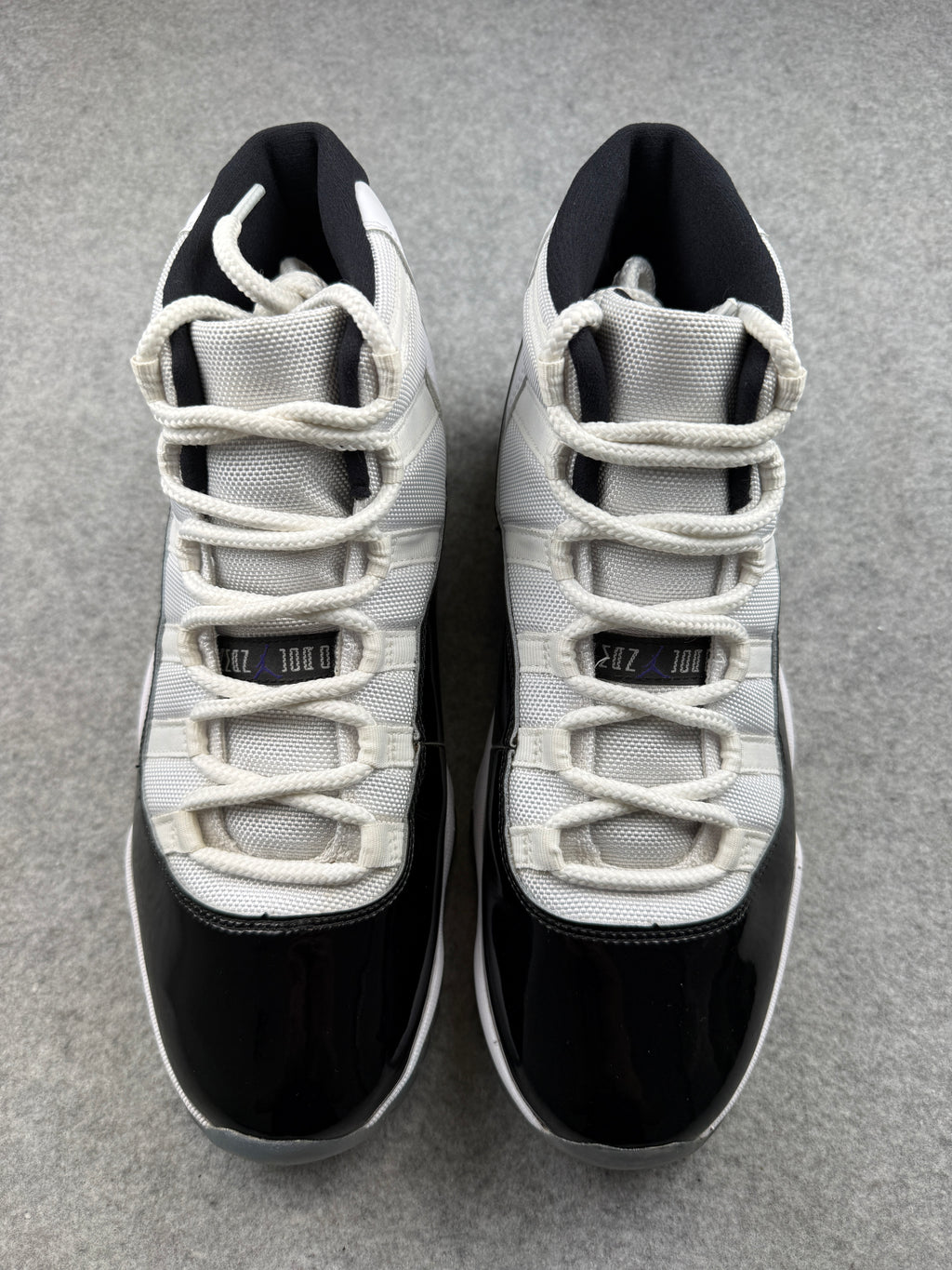 Air Jordan 11 Retro Concord 2018 (USED)