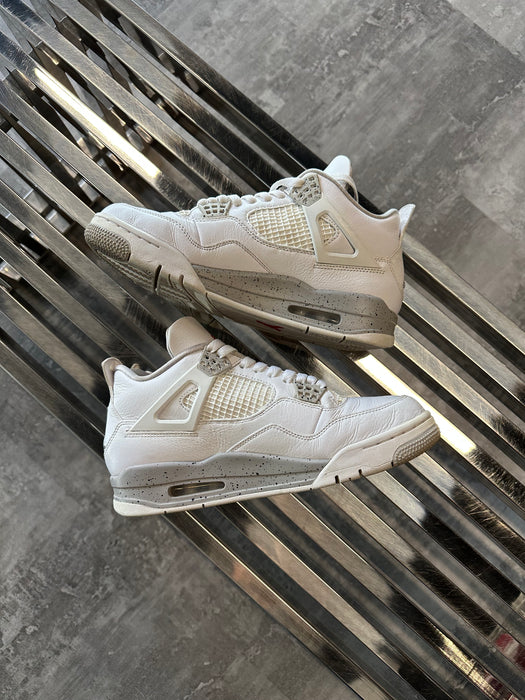 Air Jordan 4 Retro White Oreo 2021 (USED) | Vitnage Clothing Store Canada