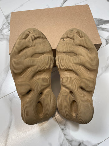 Adidas Yeezy Foam RNNR Ochre (USED)