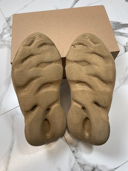 Adidas Yeezy Foam RNNR Ochre (USED) | Vitnage Clothing Store Canada