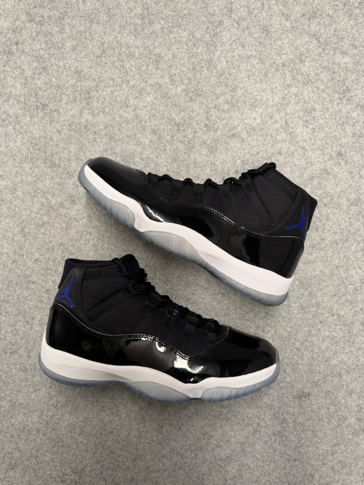 Air Jordan 11 Retro Space Jam 2016 (USED) | Vitnage Clothing Store Canada