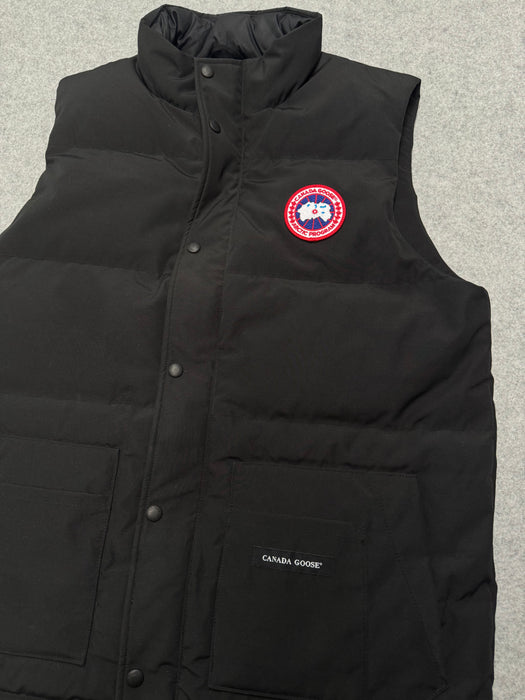 Canada Goose Freestyle Crew Vest Black (USED) | Vitnage Clothing Store Canada