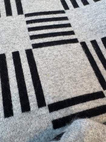 Louis Vuitton Distorted Damier Crewneck Grey (USED)