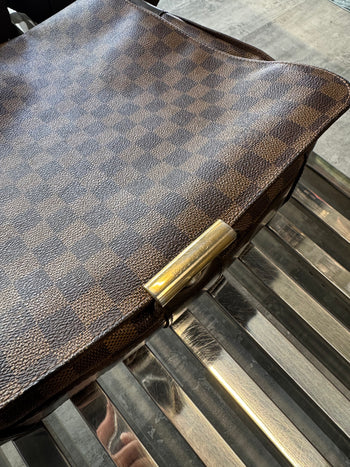 Louis Vuitton Damier Ebene Messenger