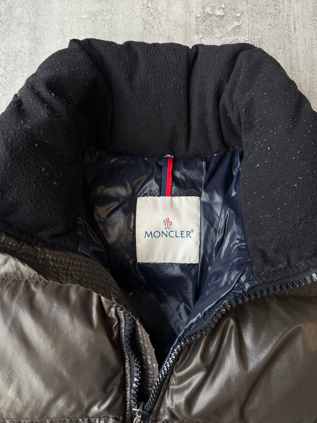Moncler Himalayan Down Jacket Dark Brown (USED)