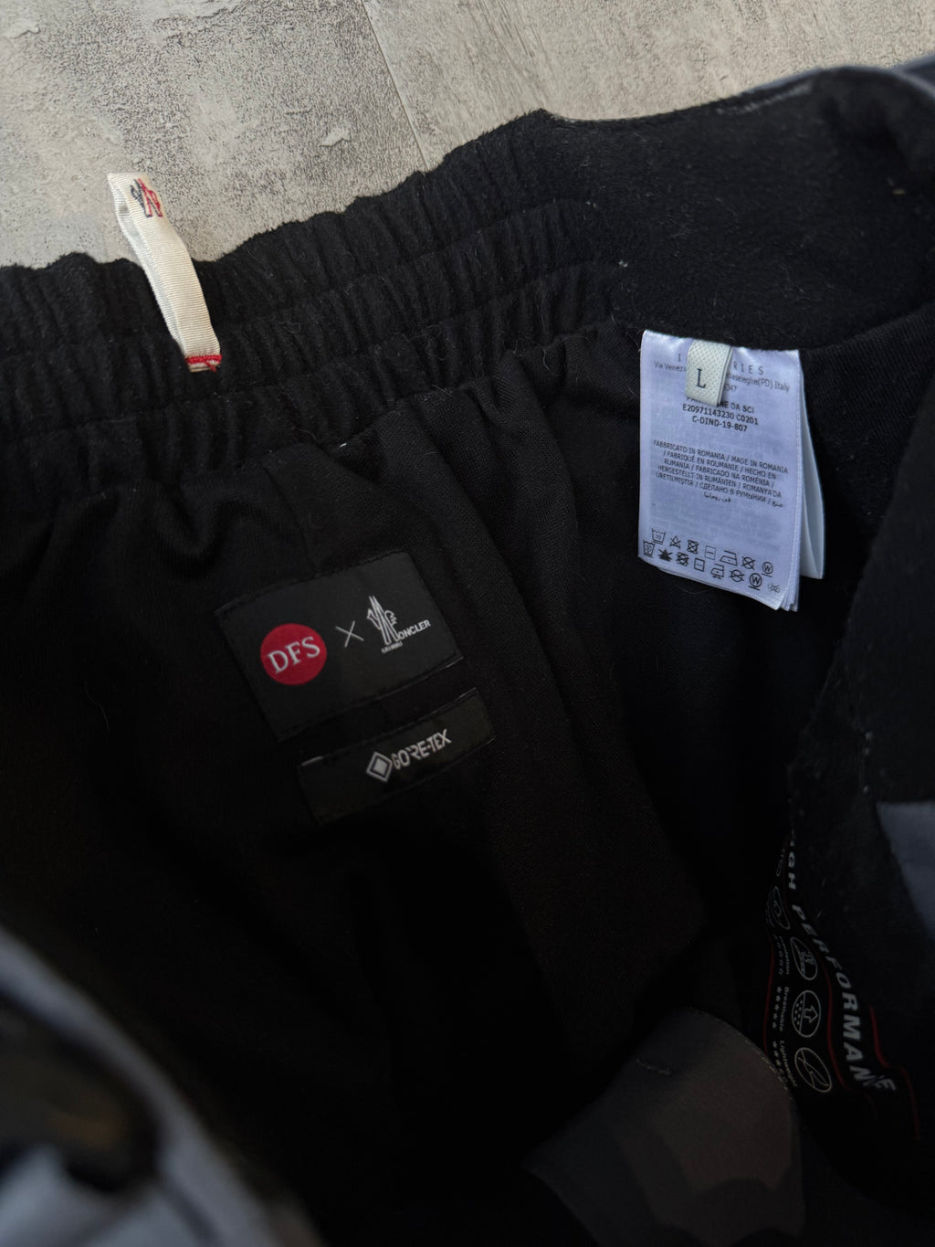 Moncler x DFS Pantalone Ski Pants Grey (USED)