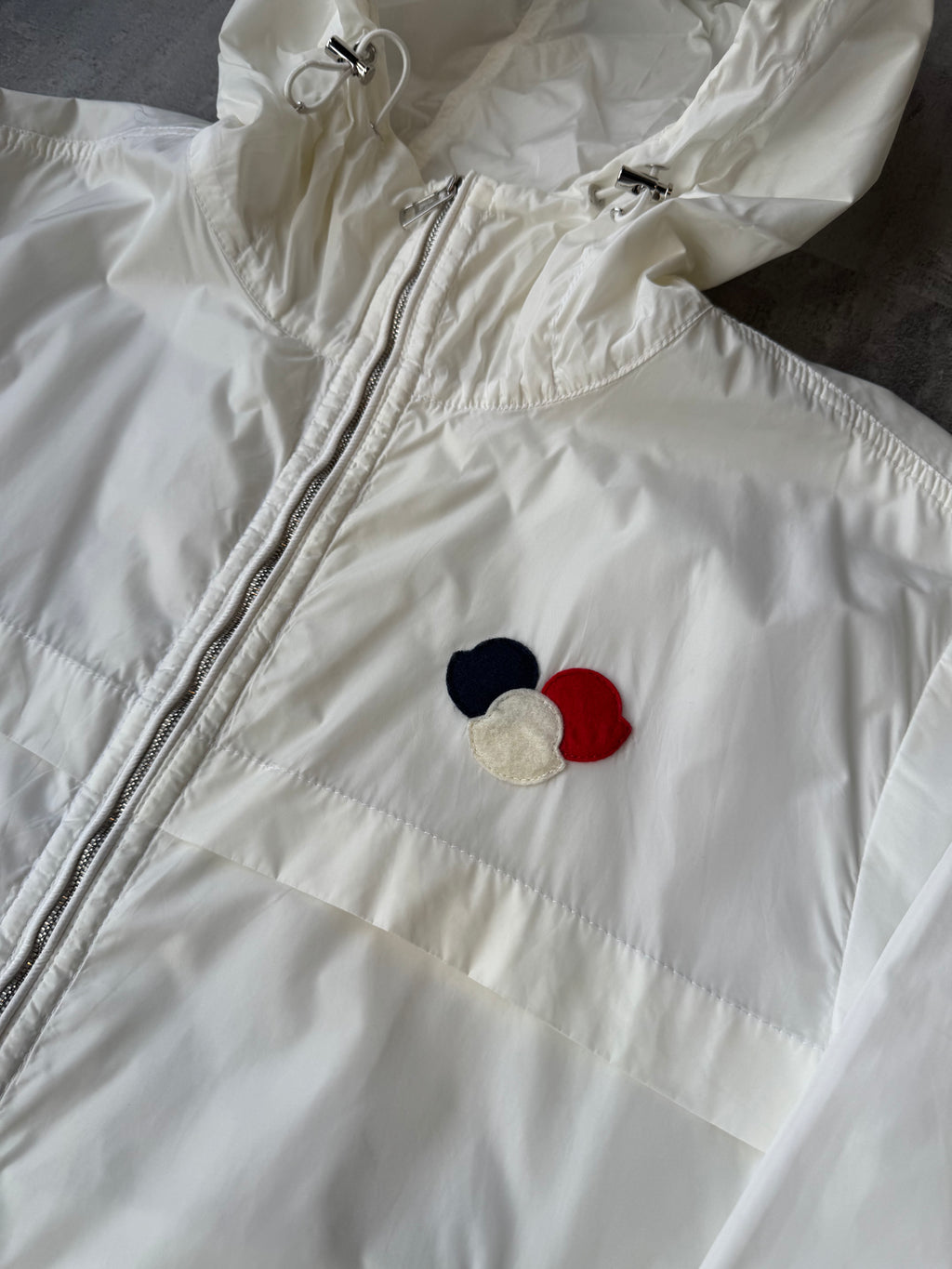 Moncler Fayence Windbreaker Jacket White (USED)