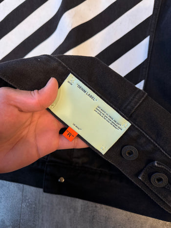 Off-White Diagonal Stripe Denim Jacket Black (USED)