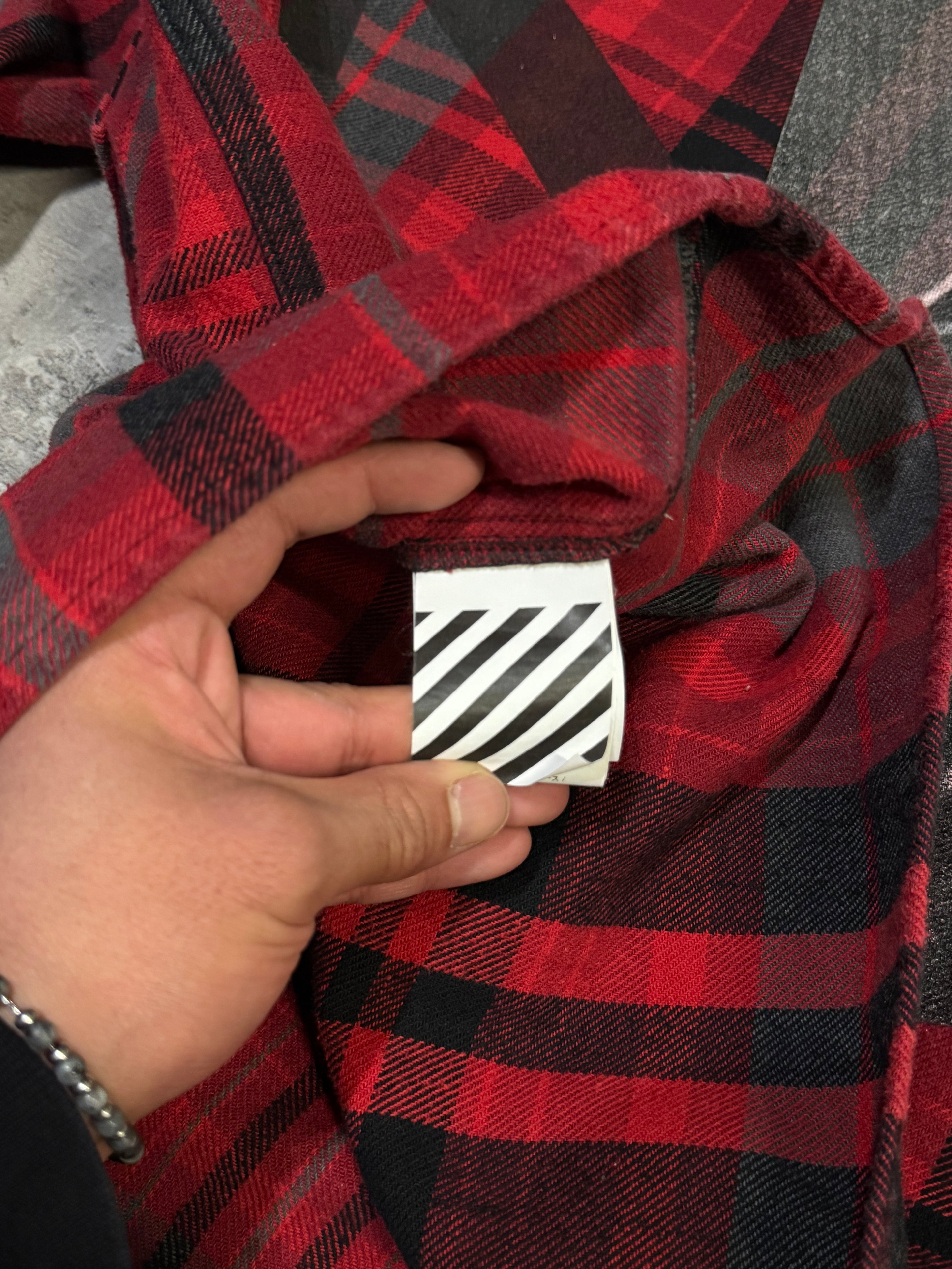 Off-White Jersey Sleeve Plaid Button Up Shirt Red (USED)