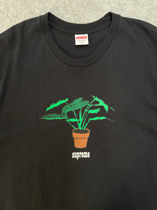 Supreme Plant Tee (USED) | Vitnage Clothing Store Canada
