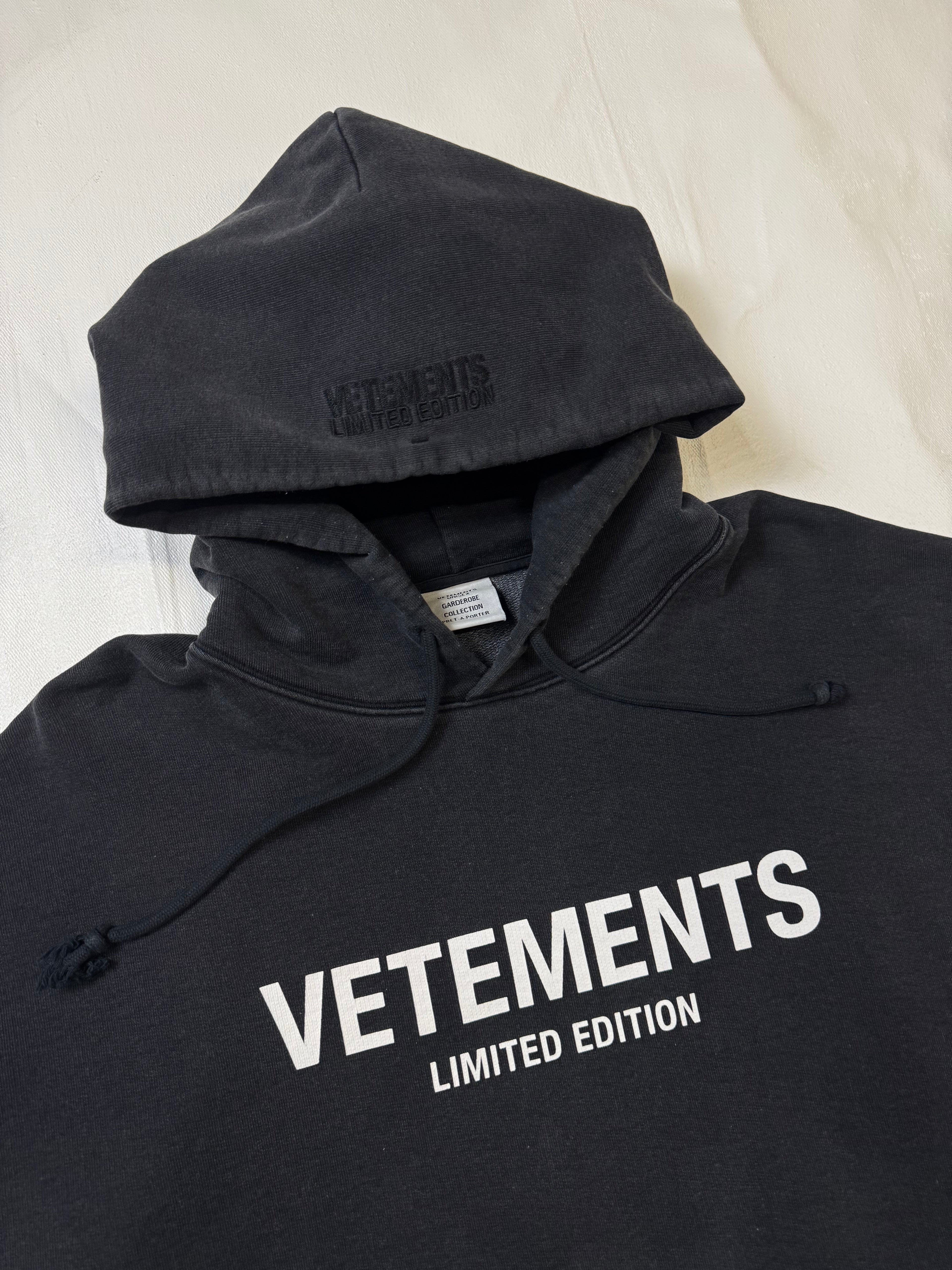 Vetements Limited Edition Logo Hoodie Black (USED)