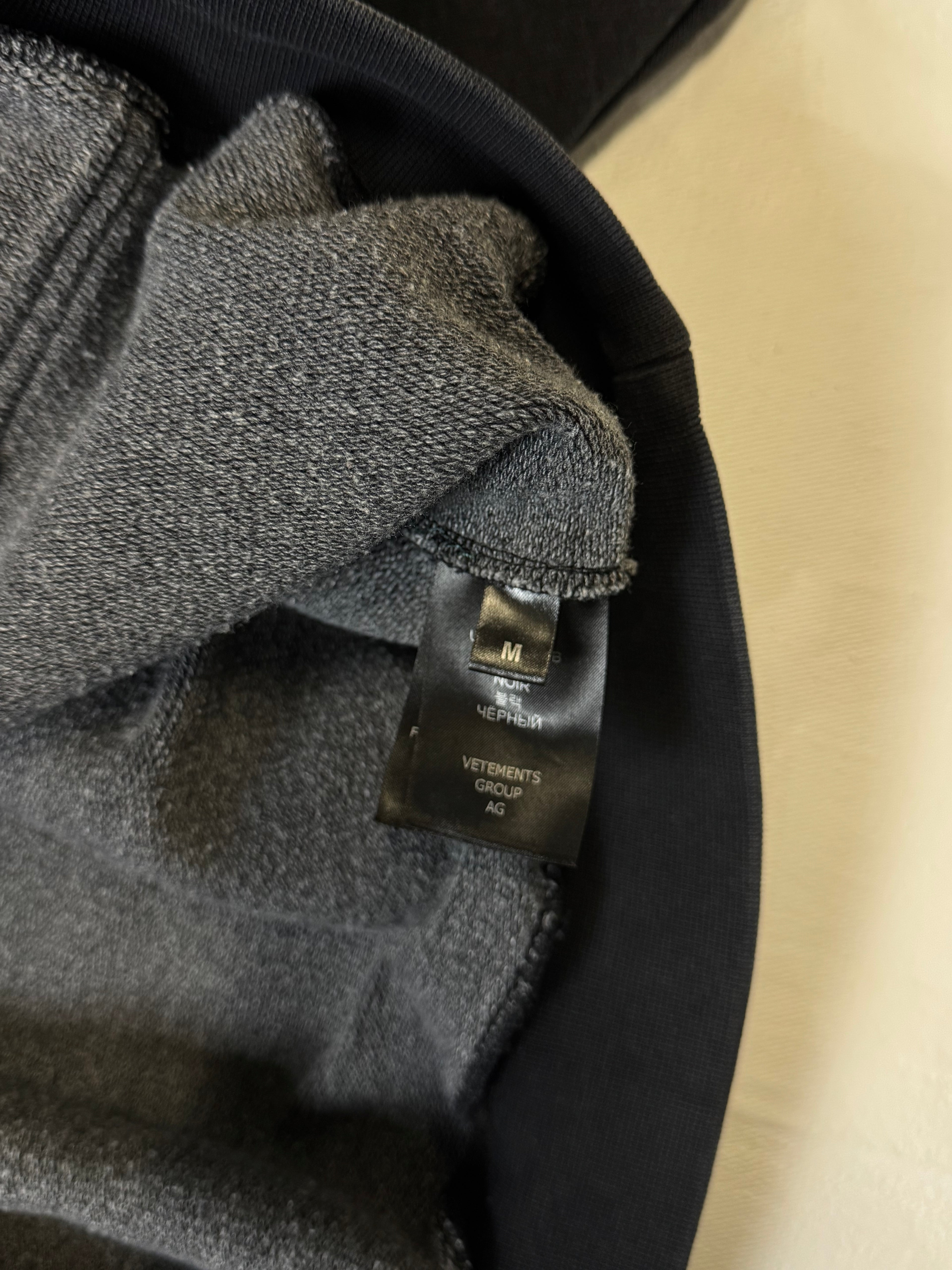 Vetements Limited Edition Logo Hoodie Black (USED)