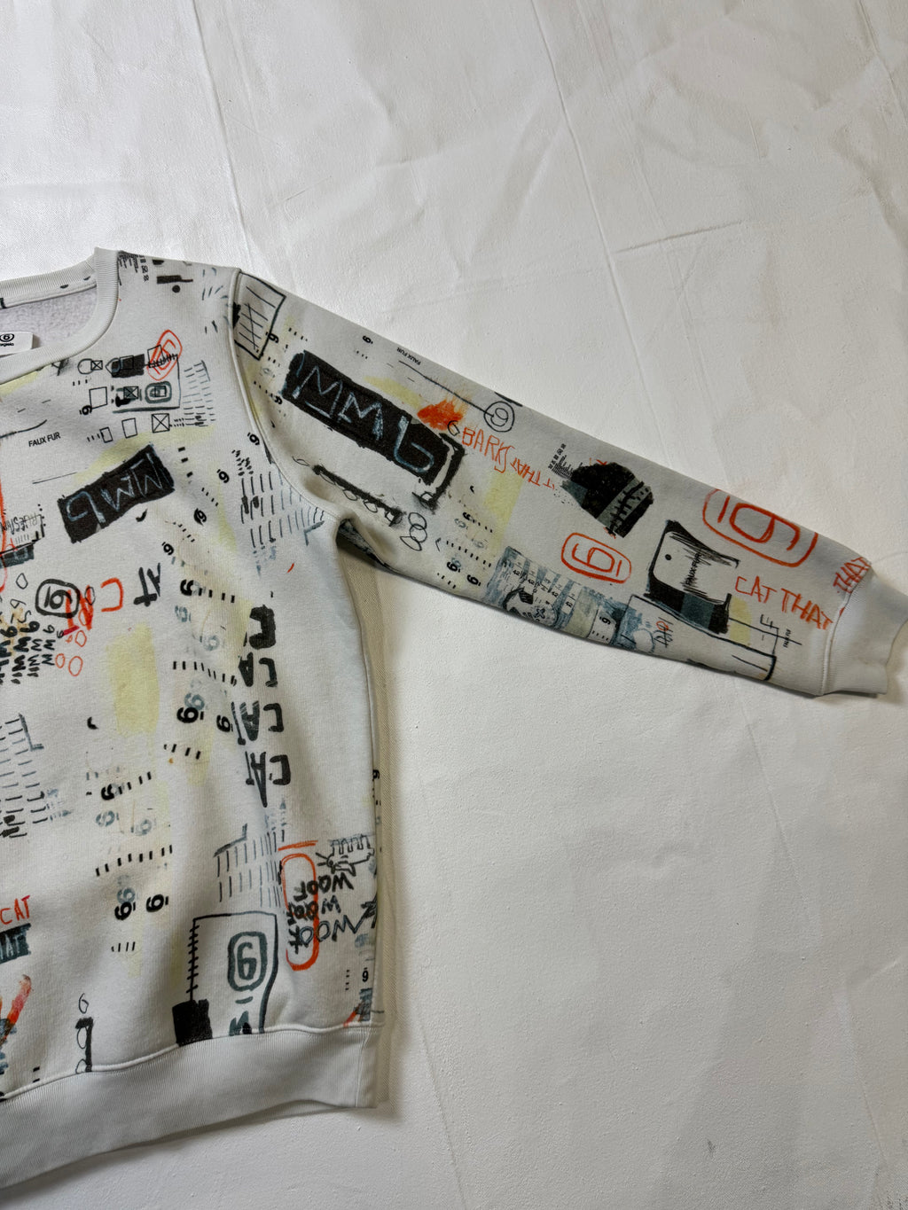 Masion Margiela MM6 Urban Art Print Sweatshirt White (USED)
