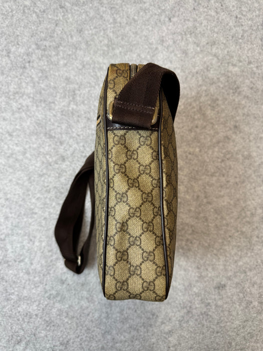 Gucci GG Supreme Monogram Messenger Leather Bag | Vitnage Clothing Store Canada