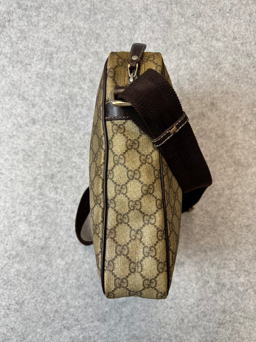 Gucci GG Supreme Monogram Messenger Leather Bag | Vitnage Clothing Store Canada