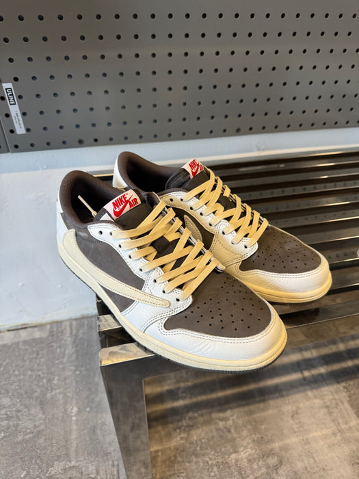Travis Scott x Air Jordan 1 Retro Low OG 'Reverse Mocha' | Vitnage Clothing Store Canada