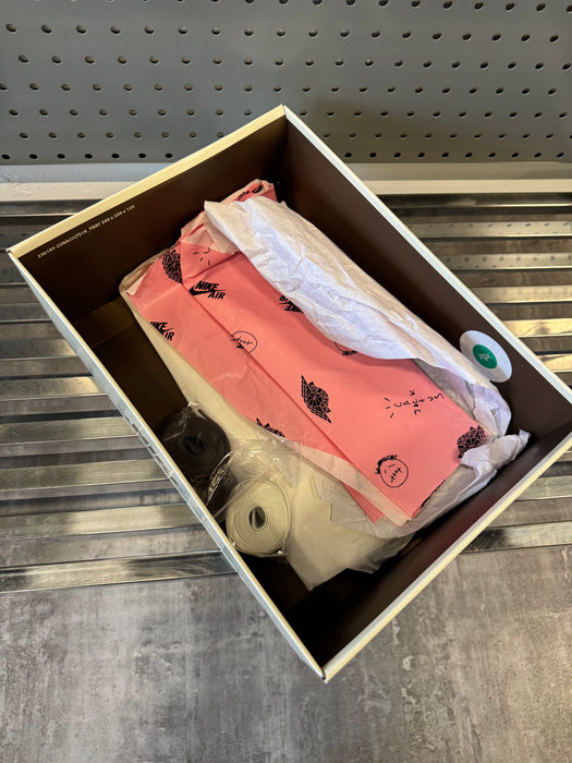 Travis Scott x Air Jordan 1 Retro Low OG 'Reverse Mocha' | Vitnage Clothing Store Canada