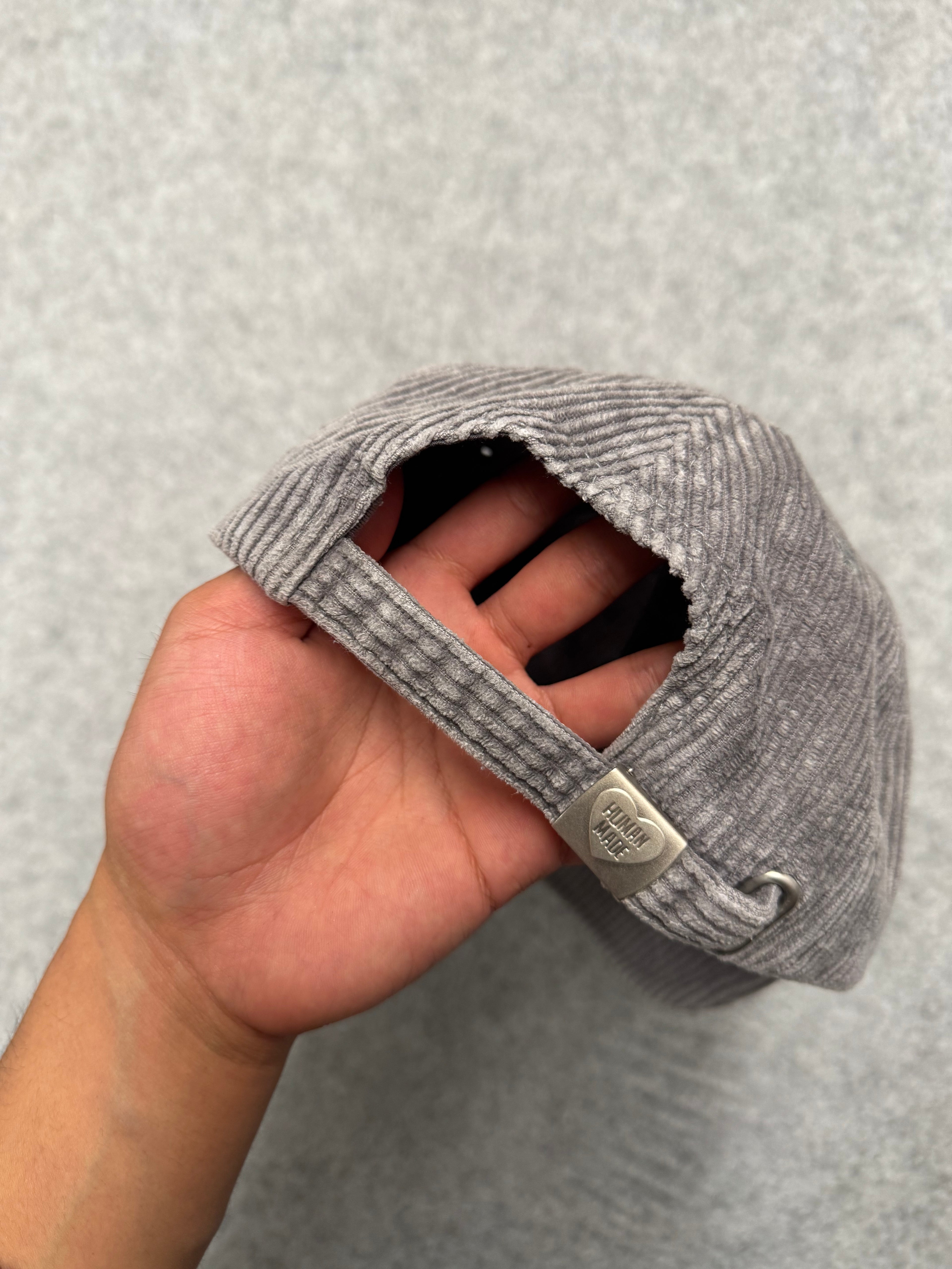 Human Made 6 Panel Corduroy Cap Beige (USED)