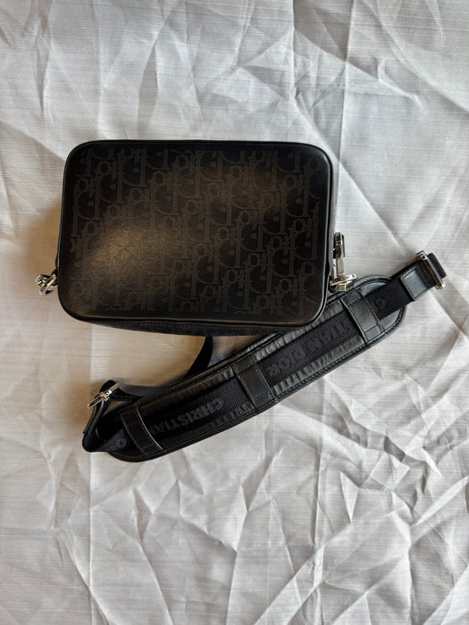 Christian Dior Oblique Safari Messenger Bag | Vitnage Clothing Store Canada