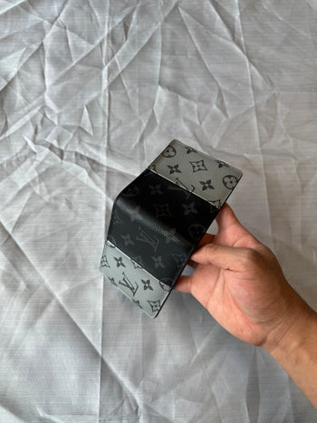 Louis Vuitton Monogram Eclipse Split Multiple Bifold Wallet Black/Grey