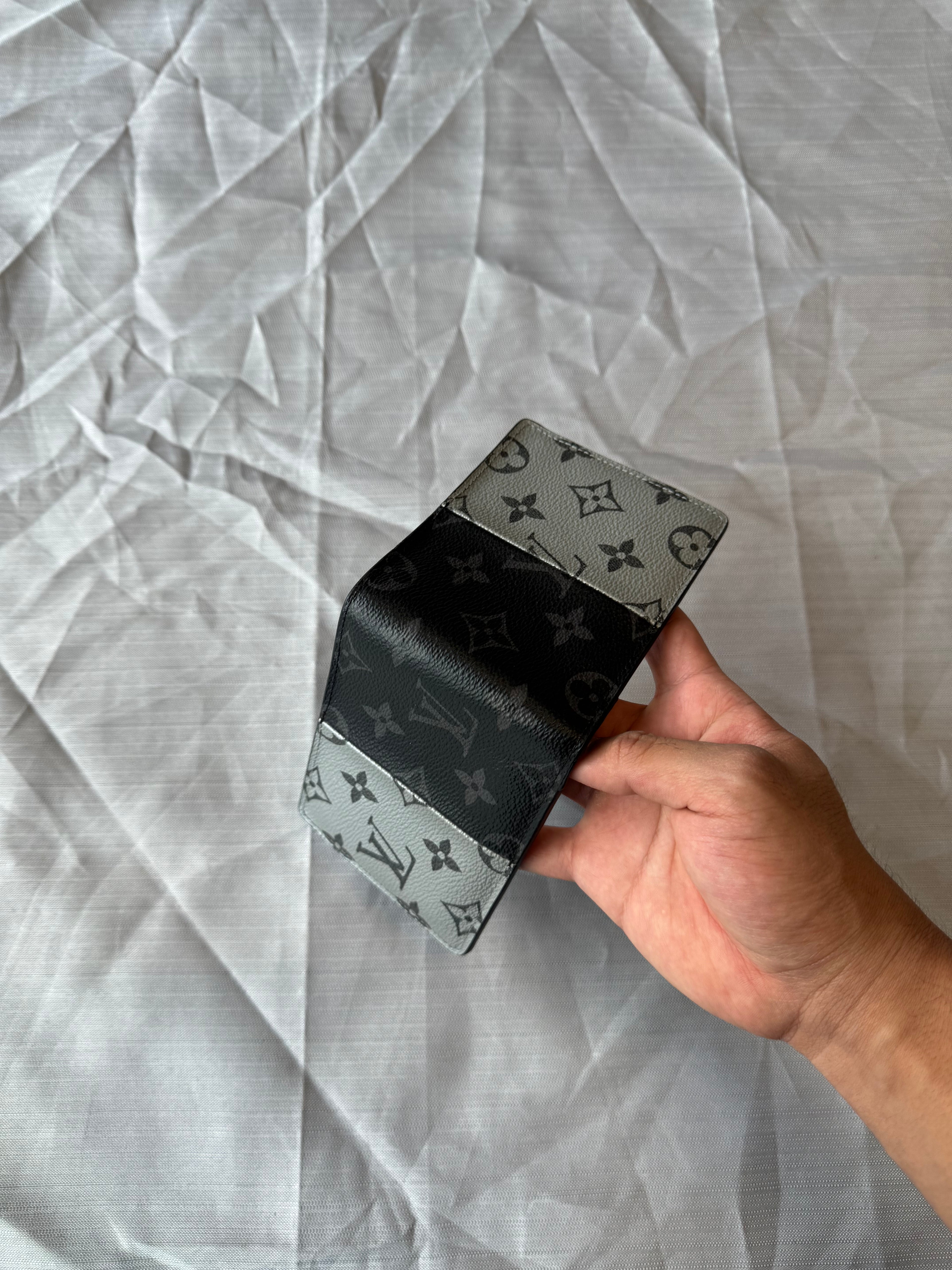 Louis Vuitton Monogram Eclipse Split Multiple Bifold Wallet Black/Grey