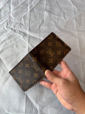 Louis Vuitton Monogram Bifold Wallet Brown