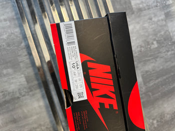 Air Jordan 1 Retro High OG University Blue (USED)