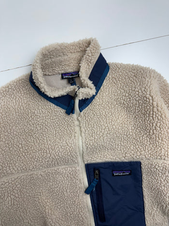 Patagonia  Classic Retro Sherpa Fleece Cream