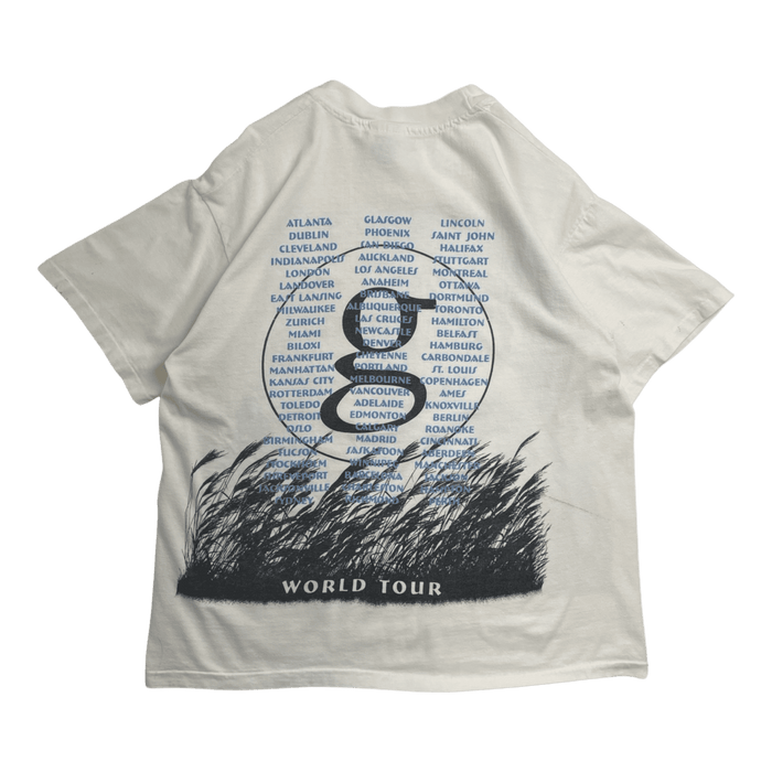 (L) Vintage '96 Garth Brooks Tour Tee White | Vitnage Clothing Store Canada