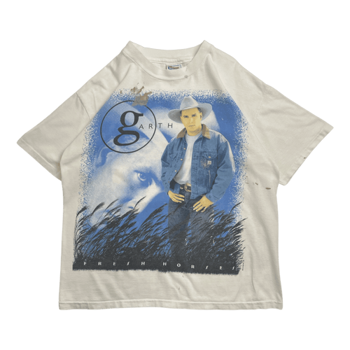 (L) Vintage '96 Garth Brooks Tour Tee White | Vintage Clothing Store Canada